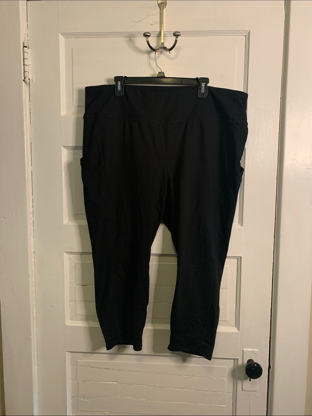 torrid Black High-Waist Capri Leggings with Side Pockets